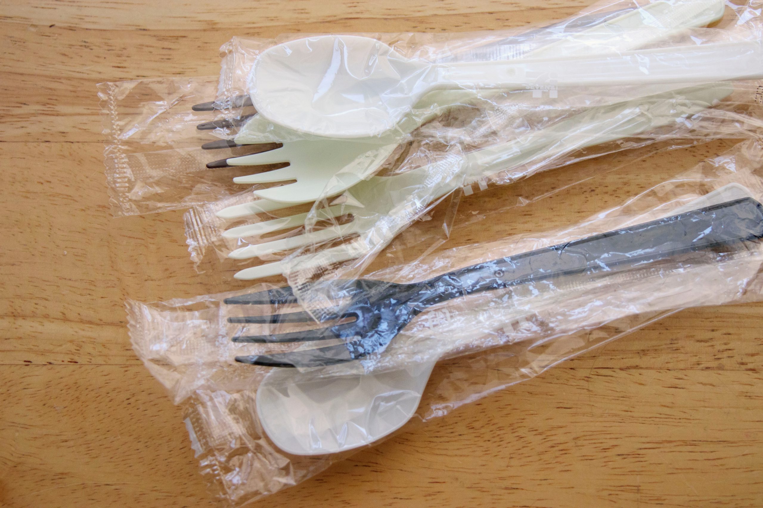 「特定プラスチック使用製品」を合理的に提供する